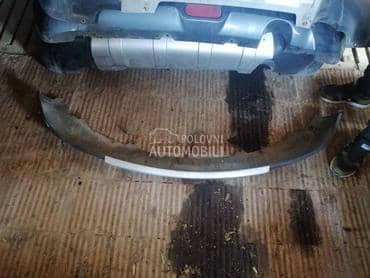 Lajsna prednjeg branika za Suzuki SX4