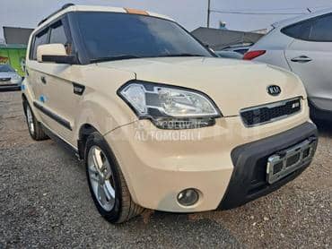 Branik za Kia Soul od 2009. do 2010. god.