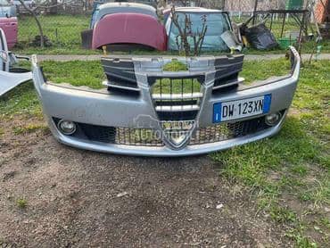 Prednji branik za Alfa Romeo 159 od 2006. do 2012. god.