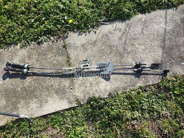 Salje menjaca 1.2 benz 4x4 za Suzuki Swift