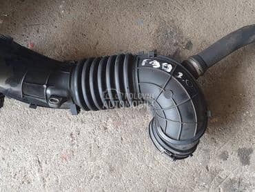 Usisno crevo turbine f30 za BMW 320 od 2012. do 2015. god.