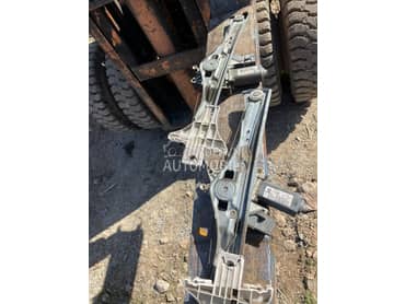 podizači prozora za Citroen C5 od 2000. do 2005. god.