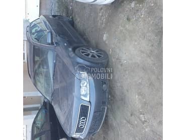 Audi A4 2.5 2003. god. -  kompletan auto u delovima