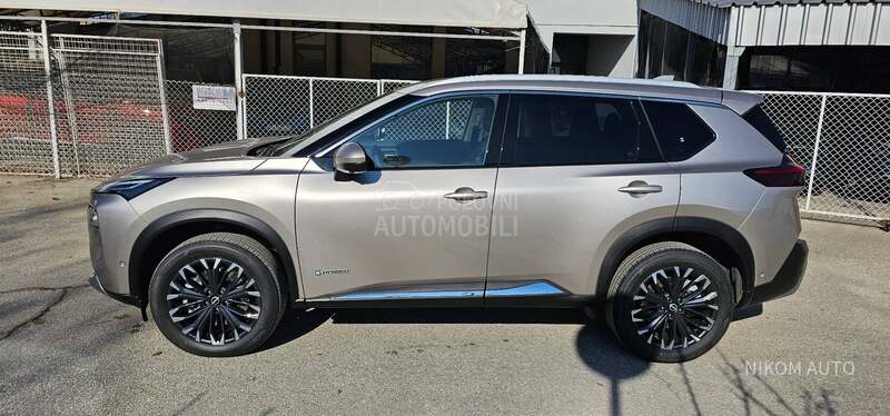 Nissan X-Trail TEKNA A.K.C.I.J.A
