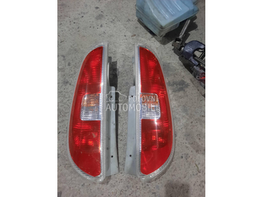 Stop svetla za Škoda Praktik, Roomster od 2007. do 2014. god.