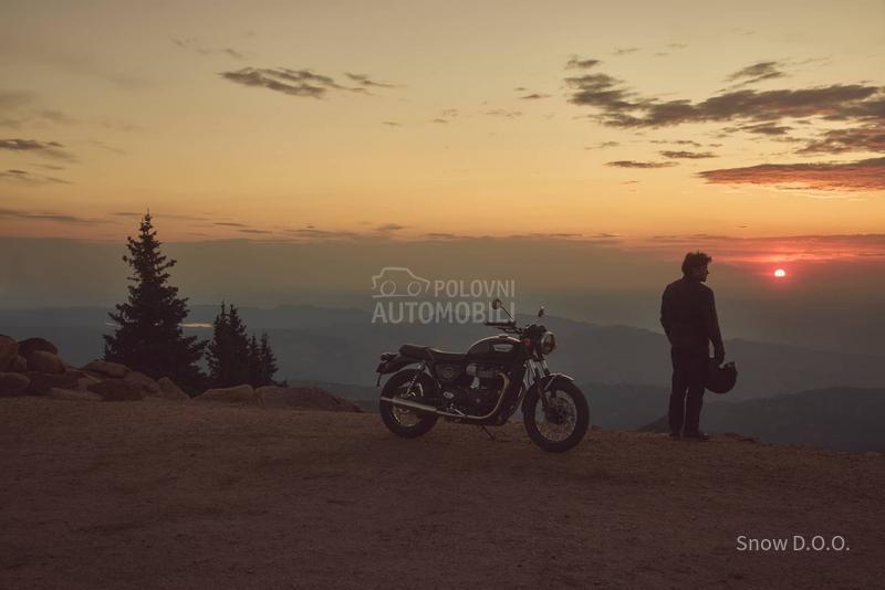 Triumph Bonneville T100