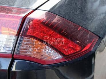 Stop svetlo desno hečbek za Renault Laguna od 2007. do 2015. god.