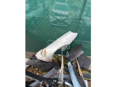 Krilo desno za Mercedes Benz SL 500