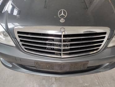 prednja maska AMG za Mercedes Benz S Klasa od 2006. do 2010. god.