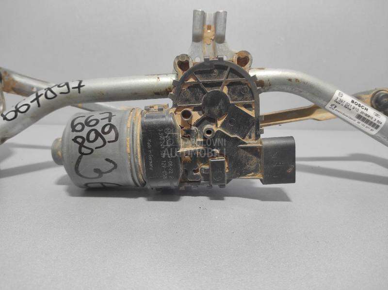 MOTORIC PREDNJEG BRISACA