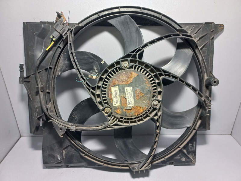 VENTILATOR