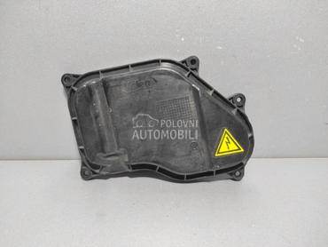 POKLOPAC FARA za Volkswagen Golf 7