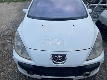 Peugeot 307 -  kompletan auto u delovima