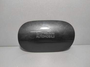 POKLOPAC REZERVOARA za Porsche Panamera