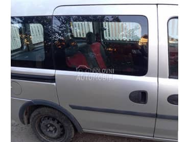 Bocna vrata vise boja za Opel Combo