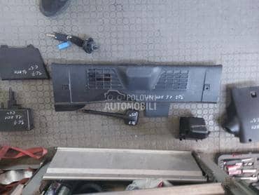 Tapacir gepeka za Peugeot 307