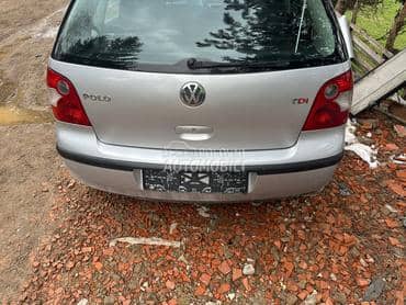 Branik zadnji za Volkswagen Polo od 2002. do 2009. god.