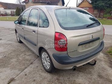 Citroen Xsara Picasso 20 HDI 66 2003. god. -  kompletan auto u delovima