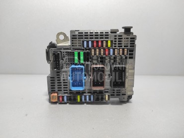 ELEKTRONIKA KUTIJA OSIGURACA za Peugeot 308