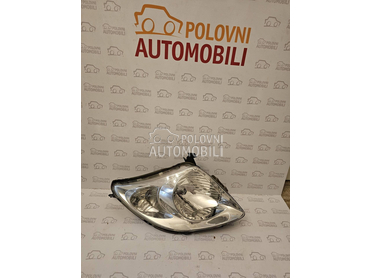 Desni halogeni far za Suzuki Swift od 2010. do 2015. god.