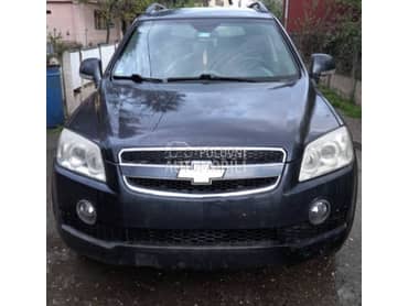 Chevrolet Captiva 2.0 -  kompletan auto u delovima