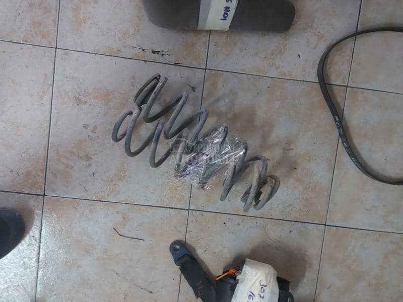 Opruga opruge zadnje 1,6hdi