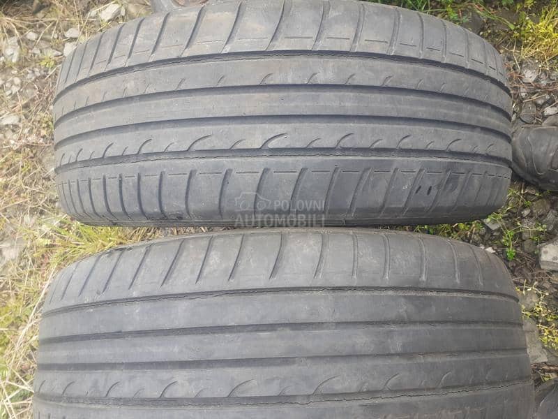 Dunlop 205/60 R15 Letnja