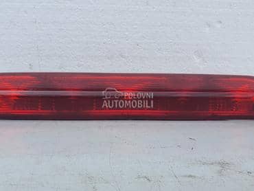 Trece stop svetlo za Peugeot 308