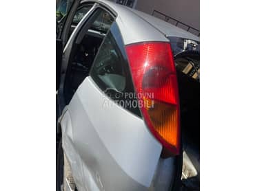 stop lampe farovi za Ford Focus