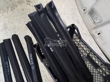 Gume na stubovima za Opel Zafira od 2005. do 2010. god.