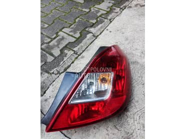 Desna lampa 4 vrata za Opel Corsa D