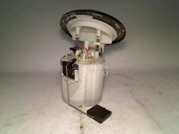 Pumpa goriva u rezervoaru za Mercedes Benz C 220 od 2008. do 2012. god.