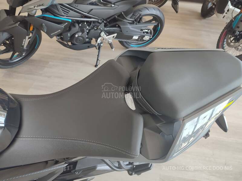 CFMOTO 300 NK DOSTUPNO