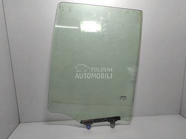 STAKLO za Nissan Pathfinder