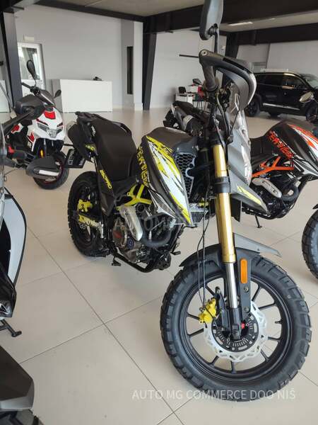 Peda TEK 250 EFI ABS DOSTUPNI