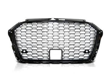 Maska RS crni lak 8V za Audi A3 od 2017. do 2020. god.