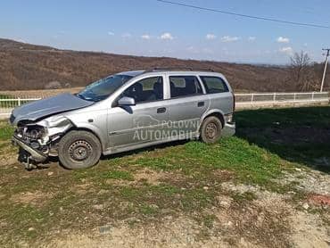 Opel Astra G 2001. god. -  kompletan auto u delovima