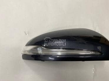 Desni migavac za Mercedes Benz C Klasa