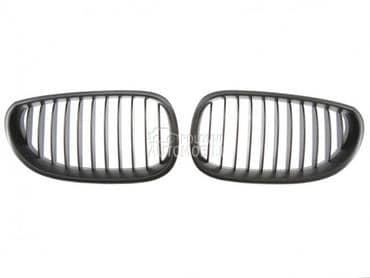 Bubrezi mat crni F20 F21 za BMW 125, 116, 118 ... od 2011. do 2015. god.