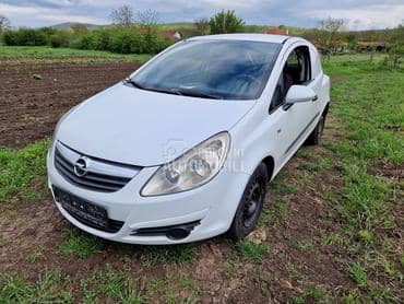 Opel Corsa D 1.2 -  kompletan auto u delovima