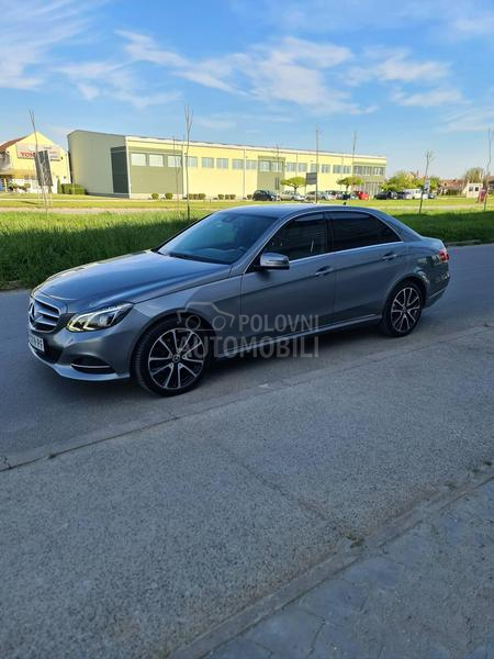 Mercedes Benz E 220 