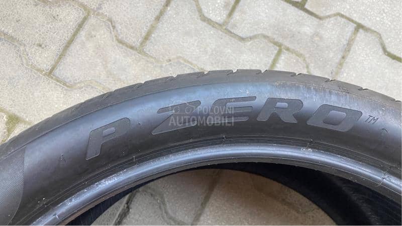 Pirelli 305/30 R20 Letnja