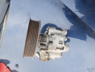 servo pumpa 2,0 za Toyota Avensis