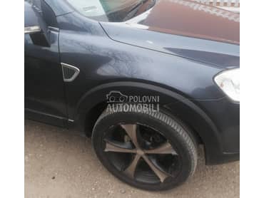 Krila vise boja za Chevrolet Captiva
