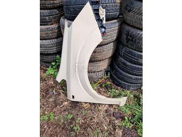 Desno krilo za Opel Zafira od 2005. do 2010. god.