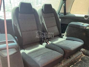 6 i 7 sediste za Peugeot 307