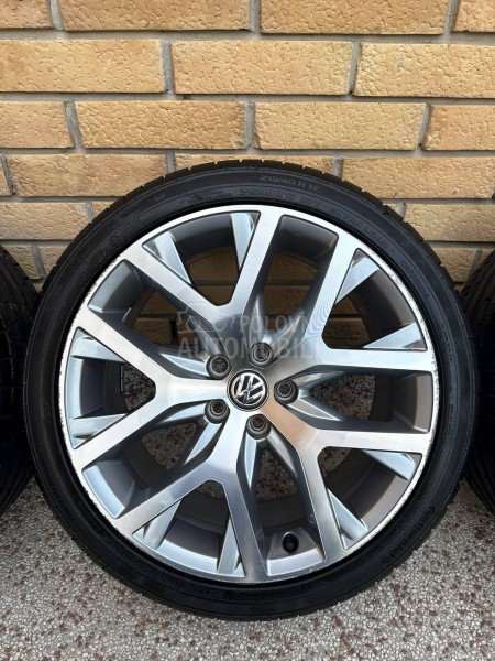 Continental 215/40 R17 Letnja