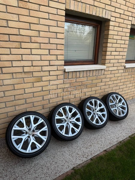 Continental 215/40 R17 Letnja