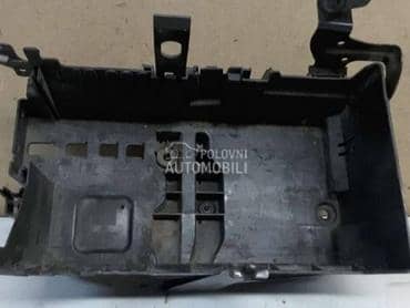 Drzac akumulatora za Opel Astra J