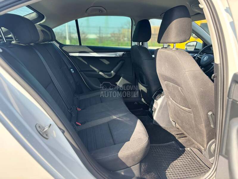 Škoda Octavia 1.6 Tdi/Business